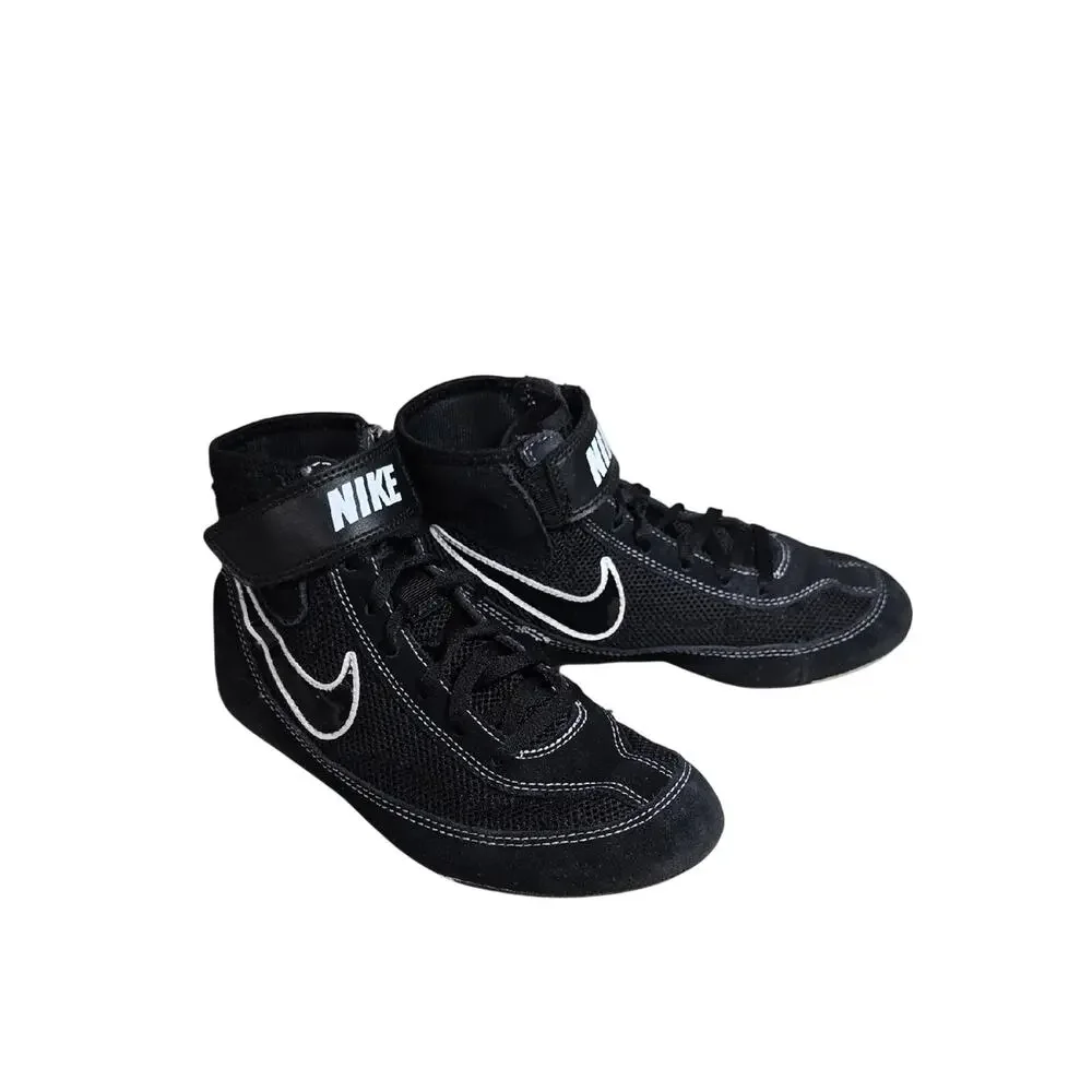 Nike SpeedSweep VII Black and White Wrestling Shoes Kids Size 3.5Y